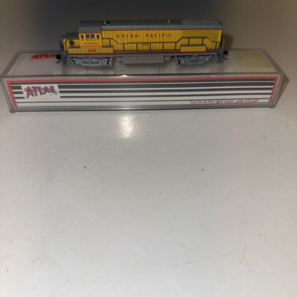 #4453 Atlas N Scale Union Pacific (#640) GE U25B Diesel Engine